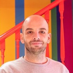 Victor De La Serna